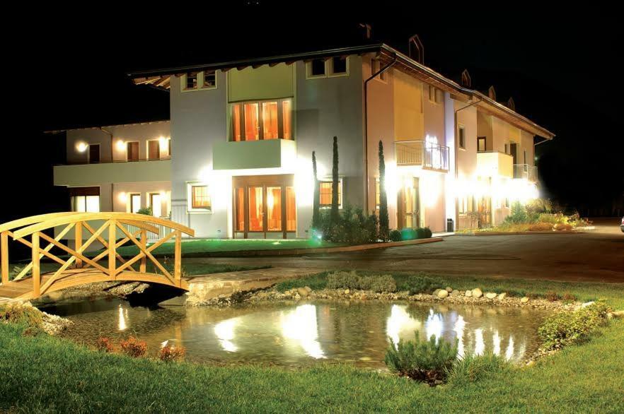Da Rita Hotel Condino Exterior photo